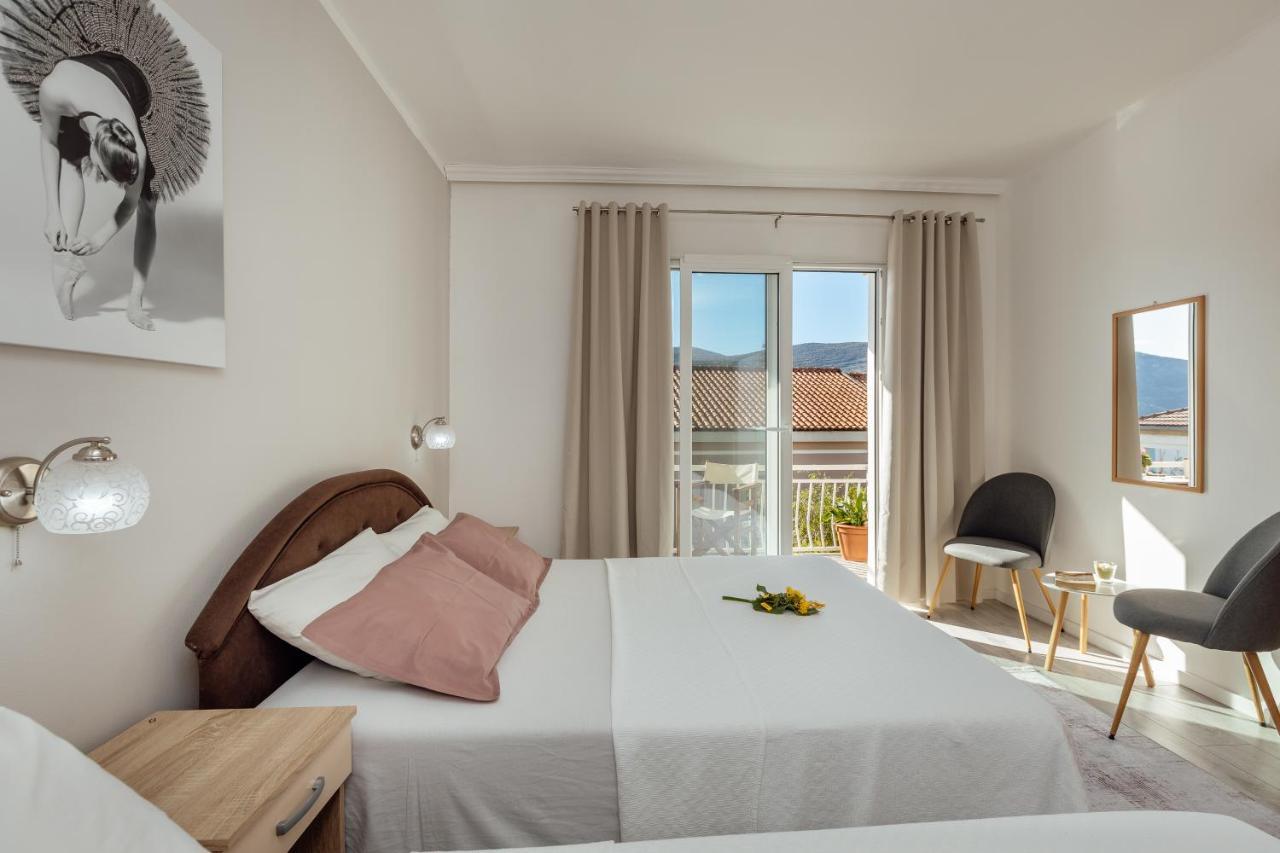 Apartmani Vico Herceg Novi Exteriör bild