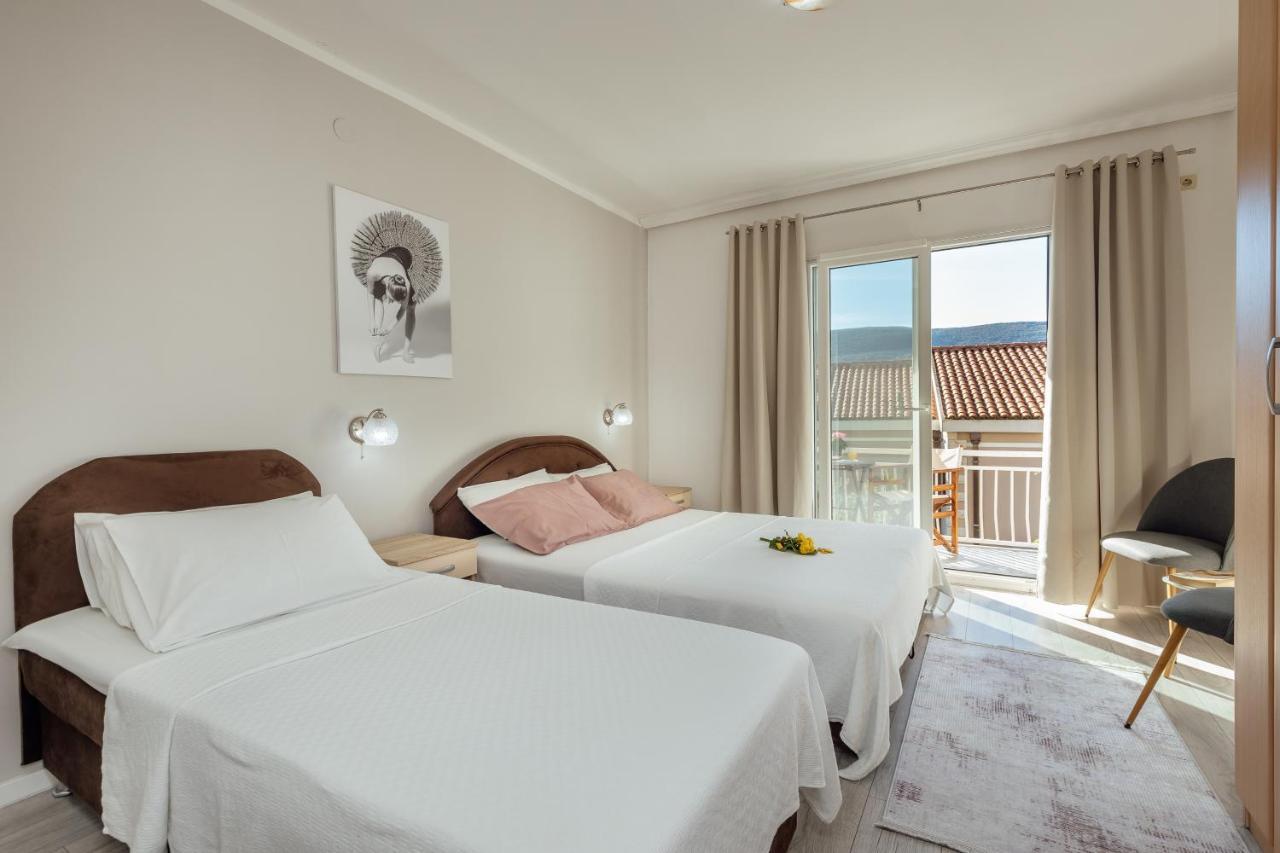 Apartmani Vico Herceg Novi Exteriör bild