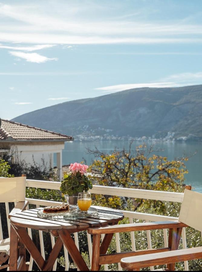 Apartmani Vico Herceg Novi Exteriör bild