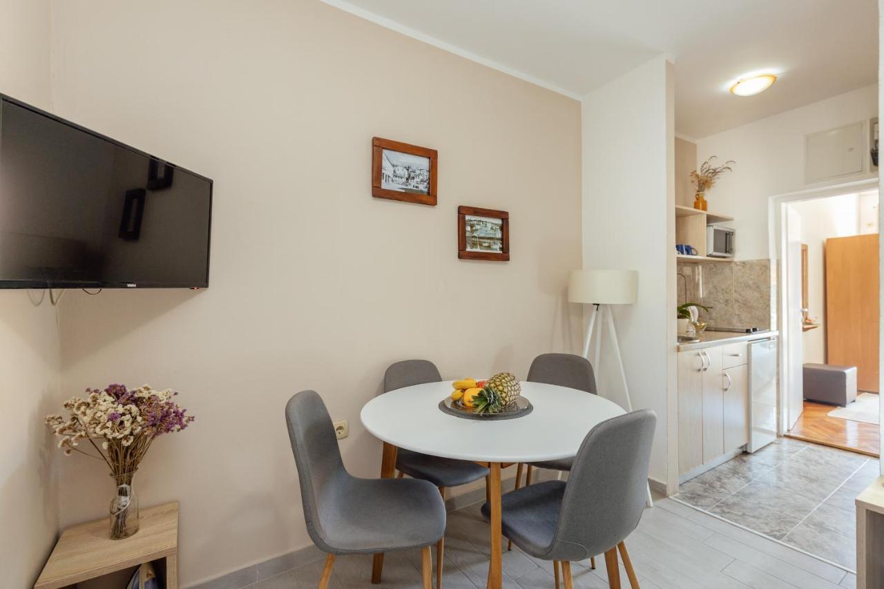 Apartmani Vico Herceg Novi Exteriör bild